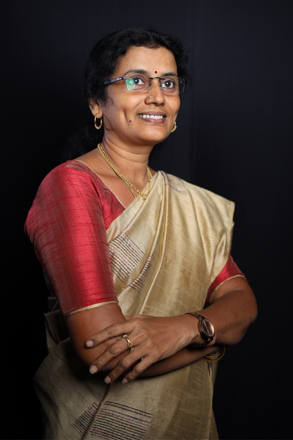 DEVI DIVYA R
